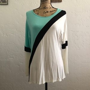 Haute Apparel size 2X blouse, green, white & black